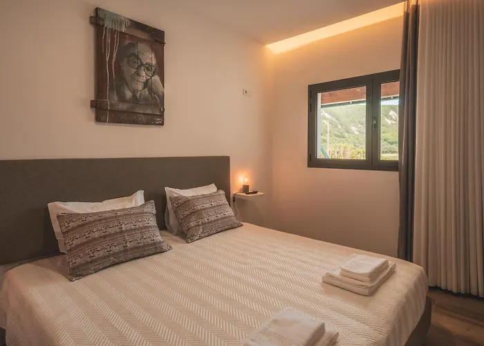 Paredes Surf House Albergue Pataias